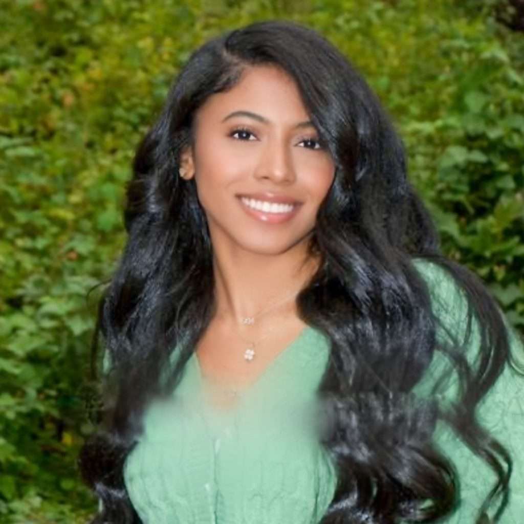 Azaila Cole headshot