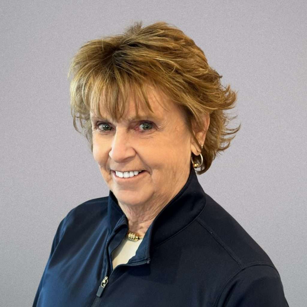 Susan Dean 0826 square headshot