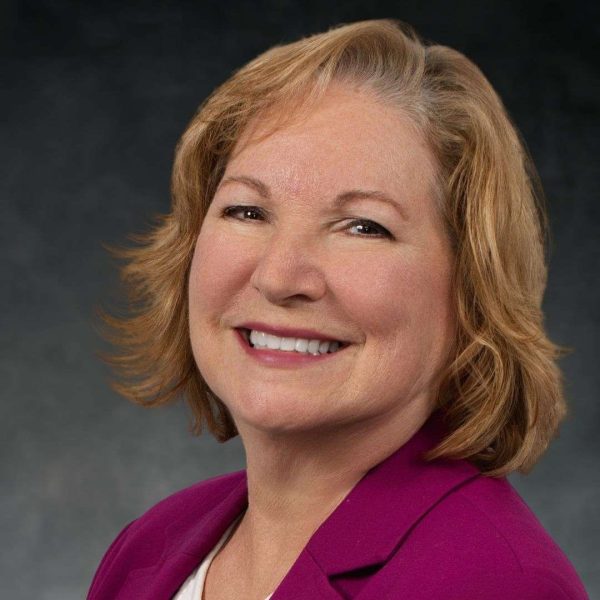Jan Gilpin square headshot