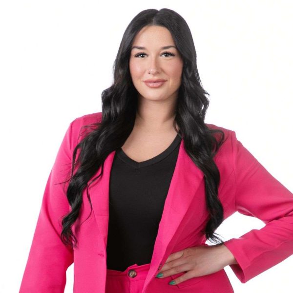Kerriann Adamsky headshot